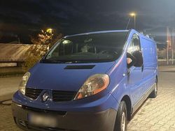 Blau Gebraucht 2013 Renault Trafic Van | 13.200 €