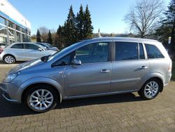 Silber Gebraucht 2007 Opel Zafira Catch Me Van / Kleinbus | 3.990 € (Fairer Preis)
