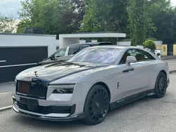 Grau Neu 2025 Rolls Royce Spectre Limousine | 629.777 €