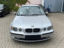 Silber Gebraucht 2002 BMW 318 Compact Kleinwagen | 990 € (Guter Preis)