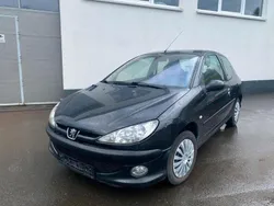 Schwarz Gebraucht 2003 Peugeot 206 Kleinwagen | 1.899 € (Teuer)
