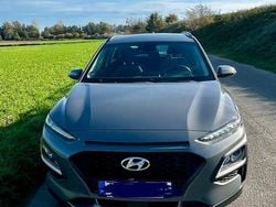 Grau Gebraucht 2019 Hyundai Kona Trend SUV | 12.700 € (Guter Preis)