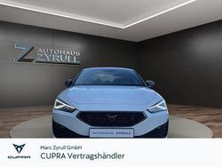 Weiß Gebraucht 2024 Cupra Leon VZ2 Limousine | 30.480 € (Guter Preis)