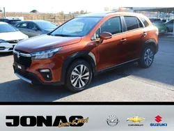 Braun Neu 2024 Suzuki SX4 S-Cross Comfort+ SUV | 28.490 € (Fairer Preis)