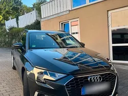 Grau Gebraucht 2021 Audi A3 e-tron Comfort Kleinwagen | 22.900 € (Fairer Preis)