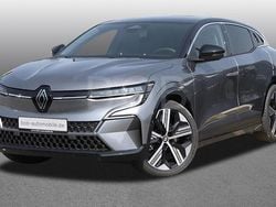Grau Gebraucht 2024 Renault Megane E-Tech Iconic Limousine | 34.888 €