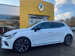 Weiß Gebraucht 2023 Renault Clio V Techno Limousine | 21.990 €