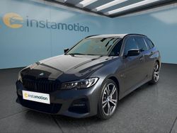 Grau Gebraucht 2022 BMW 330e M Sport Kombi | 37.599 € (Fairer Preis)