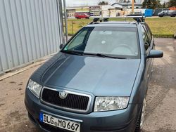Grün Gebraucht 2006 Skoda Fabia Ambiente Kombi | 1.400 € (Fairer Preis)