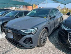 Magnetgrau Gebraucht 2024 Audi Q8 e-tron S-Line SUV | 58.725 € (Guter Preis)