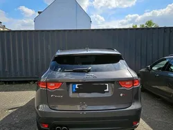Grau Gebraucht 2017 Jaguar F-Pace R-Sport SUV | 15.500 € (Guter Preis)