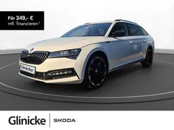 Moonweiss metallic Gebraucht 2022 Skoda Superb SportLine Kombi | 34.870 € (Fairer Preis)