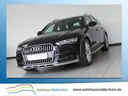 Schwarz metallic Gebraucht 2016 Audi A6 Allroad Kombi | 31.900 €