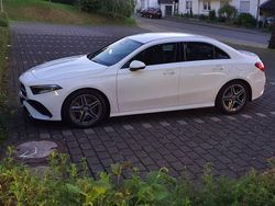 Weiß Gebraucht 2023 Mercedes A250 AMG Limousine | 32.700 € (Fairer Preis)