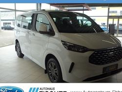 Weiß Neu 2025 Ford Tourneo Titanium Van / Kleinbus | 53.979 € (Teuer)