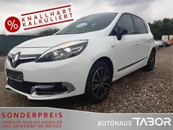 Weiß Gebraucht 2014 Renault Scénic III Bose Edition Van / Kleinbus | 8.985 € (Teuer)