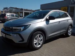 Grau Gebraucht 2021 Opel Grandland X Edition SUV | 21.490 € (Fairer Preis)