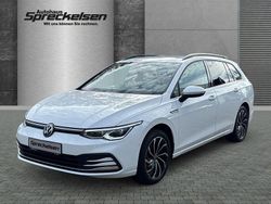 Weiß Gebraucht 2021 VW Golf VIII Style Kombi | 21.890 € (Etwas zu teuer)