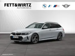Brooklyn grau metallic Gebraucht 2024 BMW 330 M Sport Kombi | 44.444 € (Superpreis)