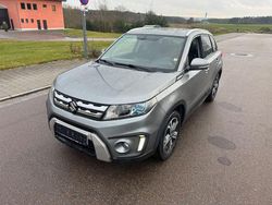 Grau Gebraucht 2018 Suzuki Vitara Comfort Van / Kleinbus | 10.990 € (Teuer)