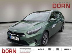 Experience green Neu 2025 Kia Ceed Sportswagon Spirit Kombi | 32.990 €
