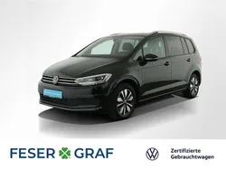 Deep black perleffekt Gebraucht 2024 VW Touran Move Van / Kleinbus | 34.940 € (Fairer Preis)