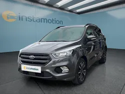 Grau Gebraucht 2019 Ford Kuga SUV | 17.399 € (Etwas zu teuer)
