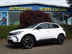 Weiß Gebraucht 2024 Opel Grandland X SUV | 22.970 € (Guter Preis)