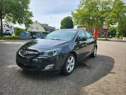 Schwarz Gebraucht 2010 Opel Astra Limousine | 3.399 € (Guter Preis)