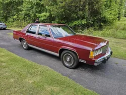 Rot Gebraucht 1989 Ford Crown Limousine | 12.800 €