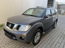 Grau Gebraucht 2015 Nissan Pathfinder SUV | 16.999 € (Guter Preis)