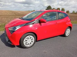 Rot Gebraucht 2020 Toyota Aygo Kleinwagen | 7.200 € (Guter Preis)