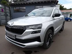 Silber Neu 2025 Skoda Karoq SportLine SUV | 38.990 €