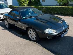 Schwarz Gebraucht 1997 Jaguar XK8 Cabrio | 16.500 €