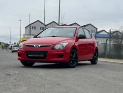Rot Gebraucht 2009 Hyundai i30 Classic Kombi | 1.199 € (Superpreis)