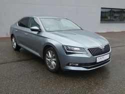Grau Gebraucht 2016 Skoda Superb Style Limousine | 19.800 € (Etwas zu teuer)