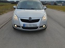 Silber Gebraucht 2010 Opel Agila Kleinwagen | 1.499 € (Superpreis)