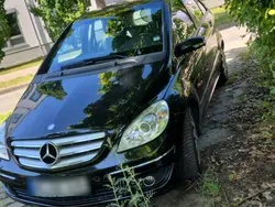 Schwarz Gebraucht 2007 Mercedes B200 Van / Kleinbus | 2.800 € (Guter Preis)