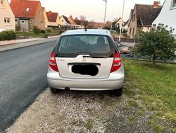 Silber Gebraucht 2005 Mercedes A150 Classic Kleinwagen | 2.100 € (Fairer Preis)