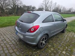 Grau Gebraucht 2006 Opel Corsa Kleinwagen | 1.950 € (Guter Preis)