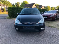 Schwarz Gebraucht 2004 Ford Focus Kombi | 1.430 € (Fairer Preis)
