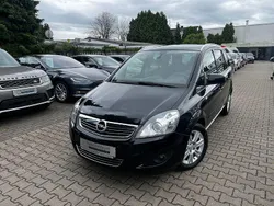 Schwarz Gebraucht 2013 Opel Zafira Edition Van / Kleinbus | 7.990 € (Fairer Preis)