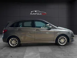 Grau Gebraucht 2015 Mercedes B220 Urban Van / Kleinbus | 14.990 € (Fairer Preis)
