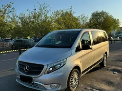 Silber Gebraucht 2015 Mercedes Vito Van / Kleinbus | 19.500 €