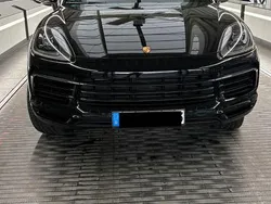 Schwarz Gebraucht 2022 Porsche Cayenne SUV | 82.990 €