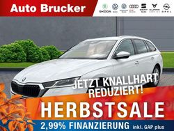Weiss Gebraucht 2021 Skoda Octavia First Edition Kombi | 19.770 € (Guter Preis)