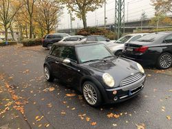 Schwarz Gebraucht 2006 Mini Cooper Kleinwagen | 1.400 €