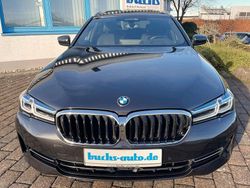 Grau Gebraucht 2022 BMW 540 Kombi | 34.990 € (Superpreis)