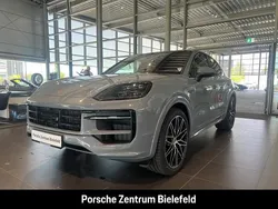 Grau Neu 2025 Porsche Cayenne S SUV | 165.376 €
