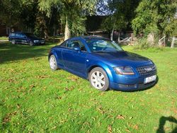 Blau Gebraucht 2003 Audi TT Sport Coupé | 2.200 € (Superpreis)